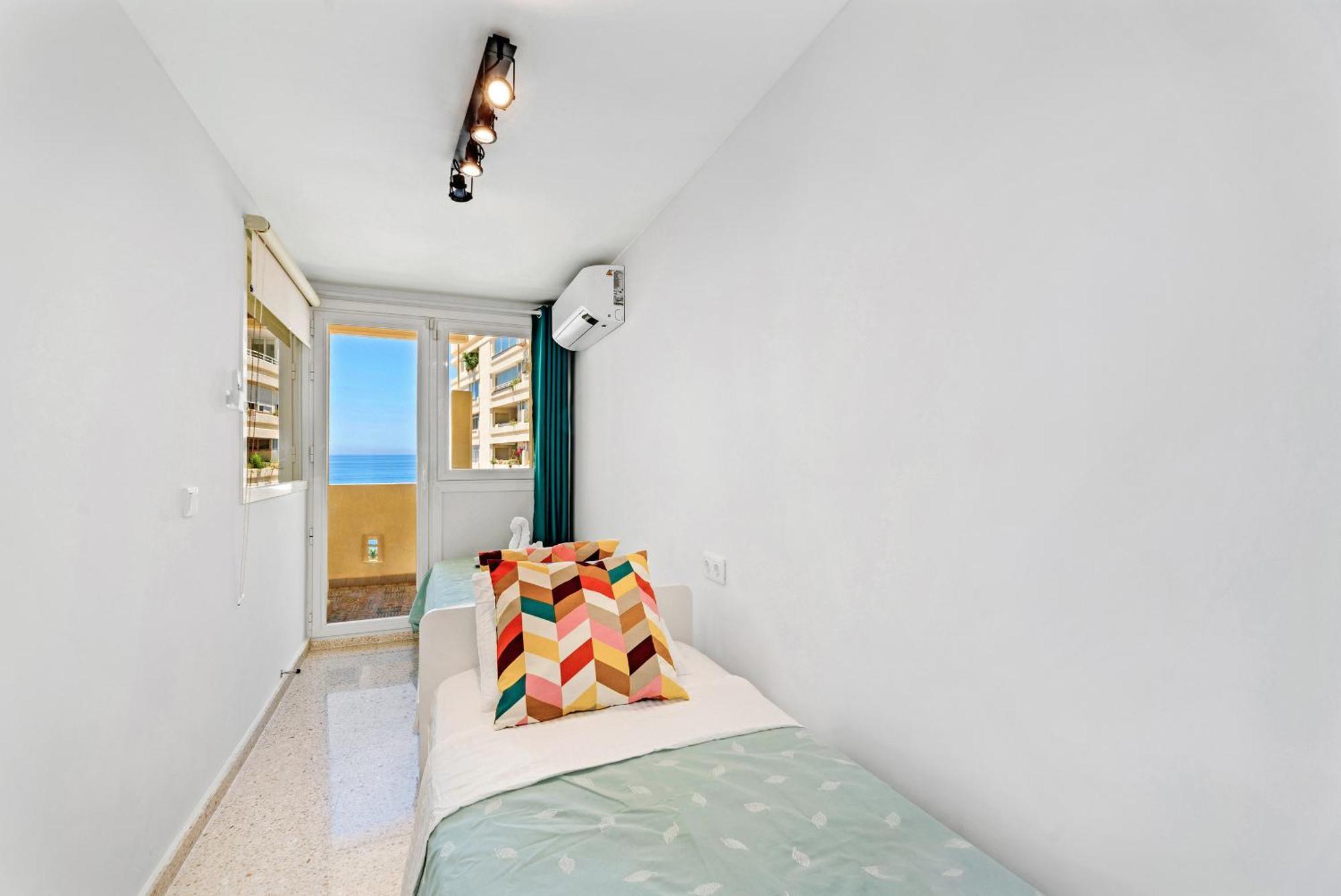 Appartement On The First Line Of The Sea With A View And Free Parking