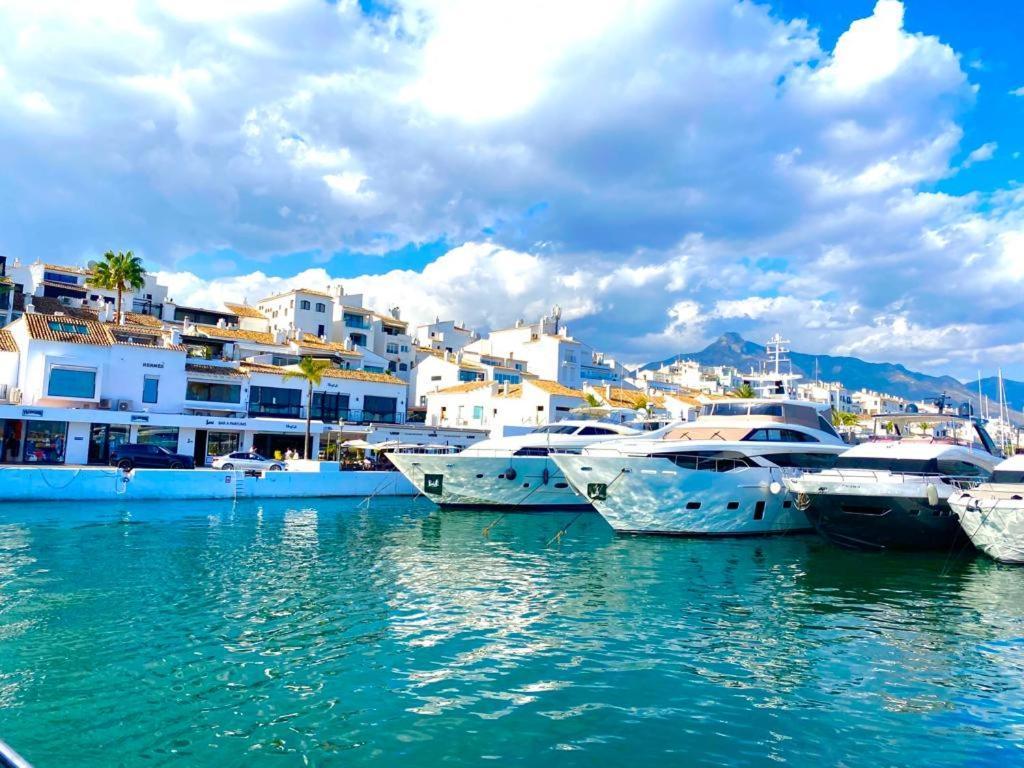 Residencia Jardin Del Rio Marbella