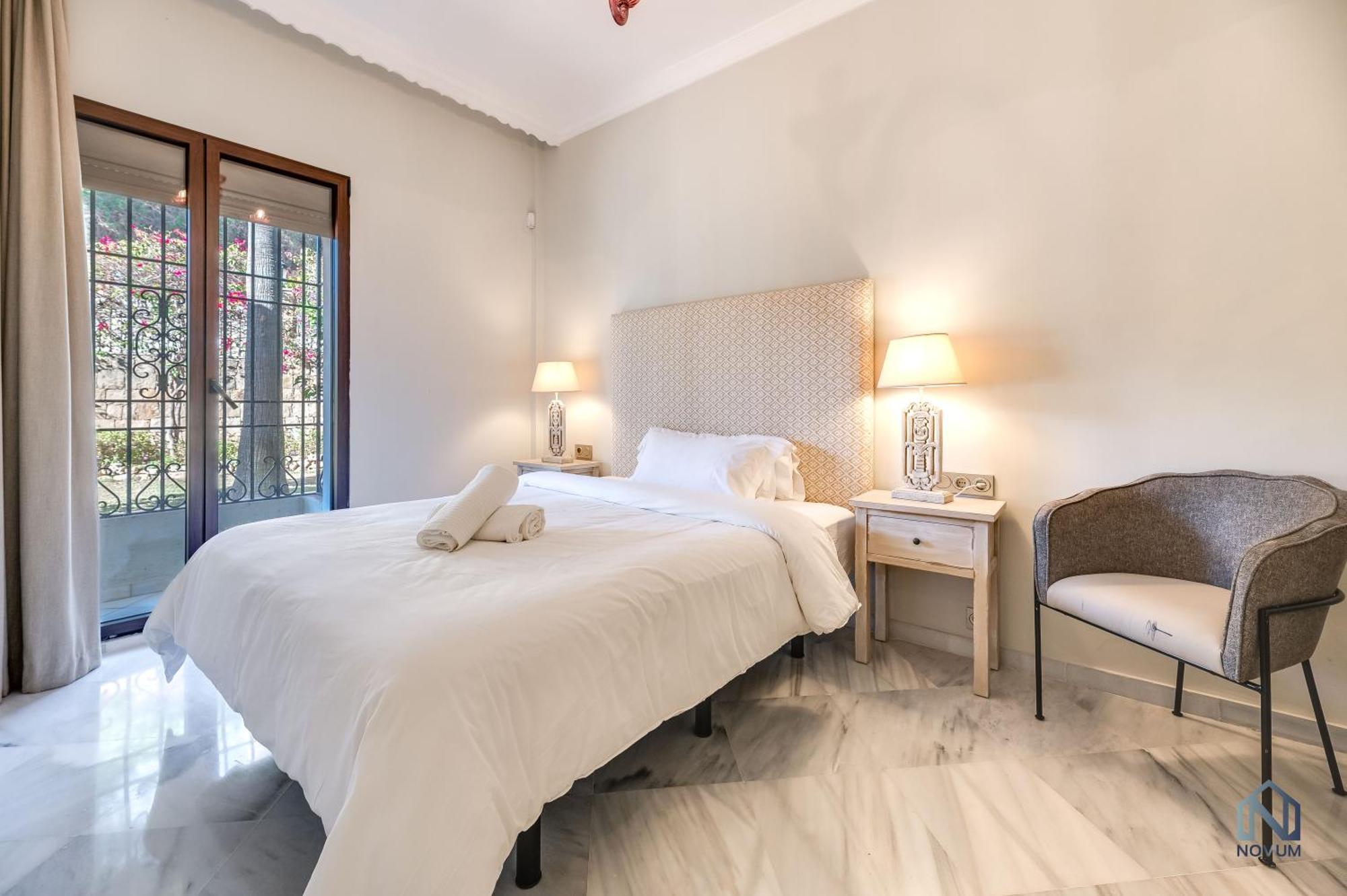 Spacious 6 Bdrm - Golf Lover's Paradise Appartement *