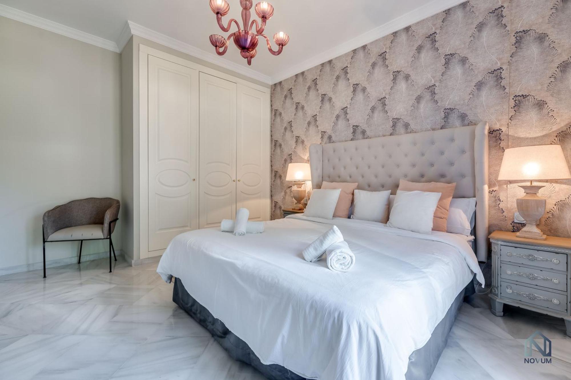 Spacious 6 Bdrm - Golf Lover's Paradise Apartamento Marbella