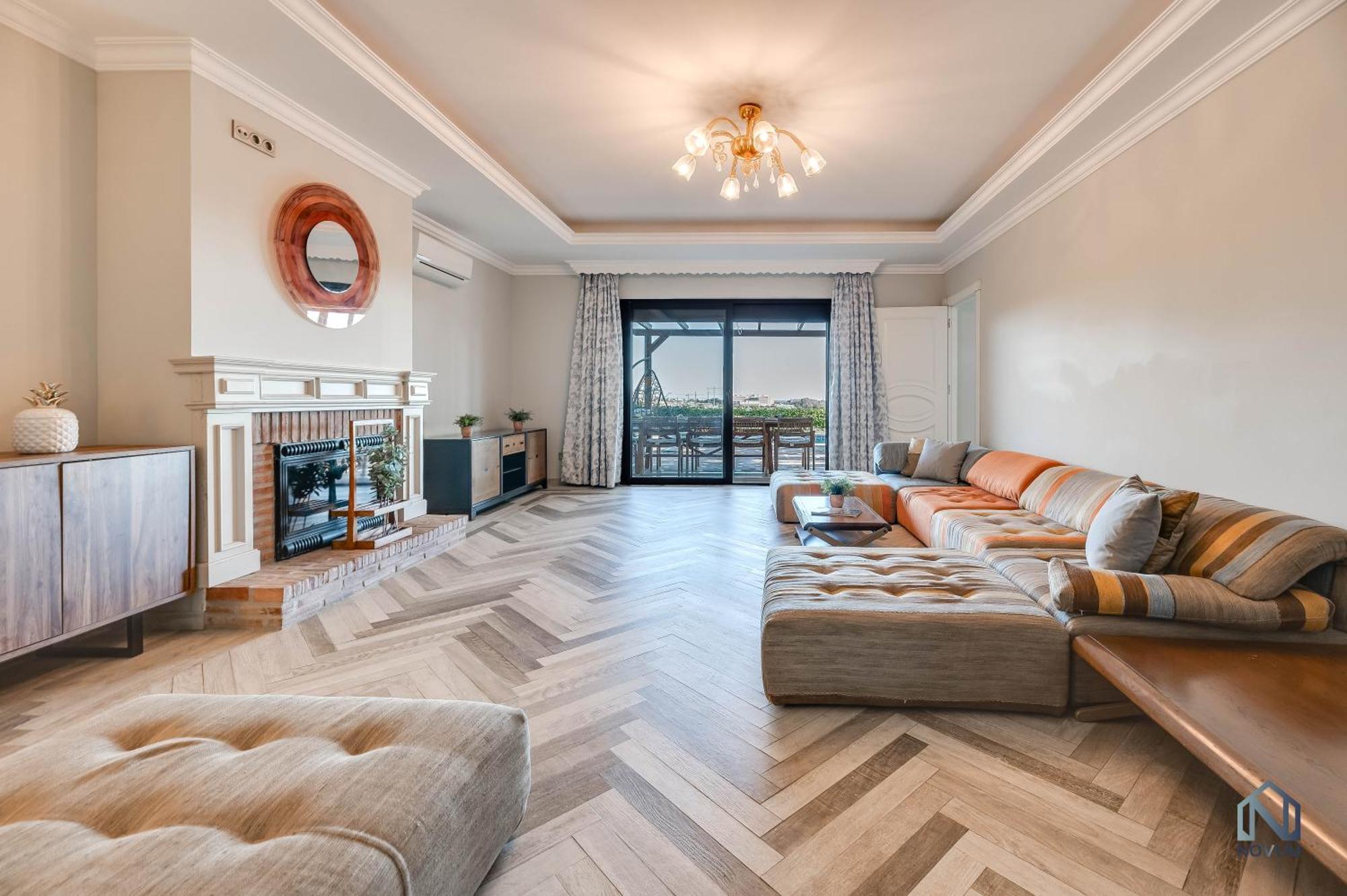 Apartamento Spacious 6 Bdrm - Golf Lover's Paradise *