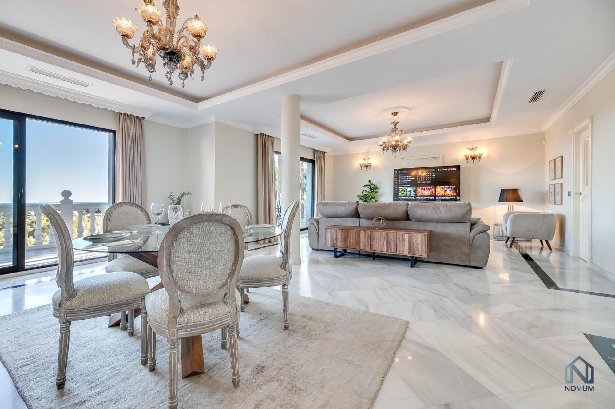 Spacious 6 Bdrm - Golf Lover's Paradise Appartement *