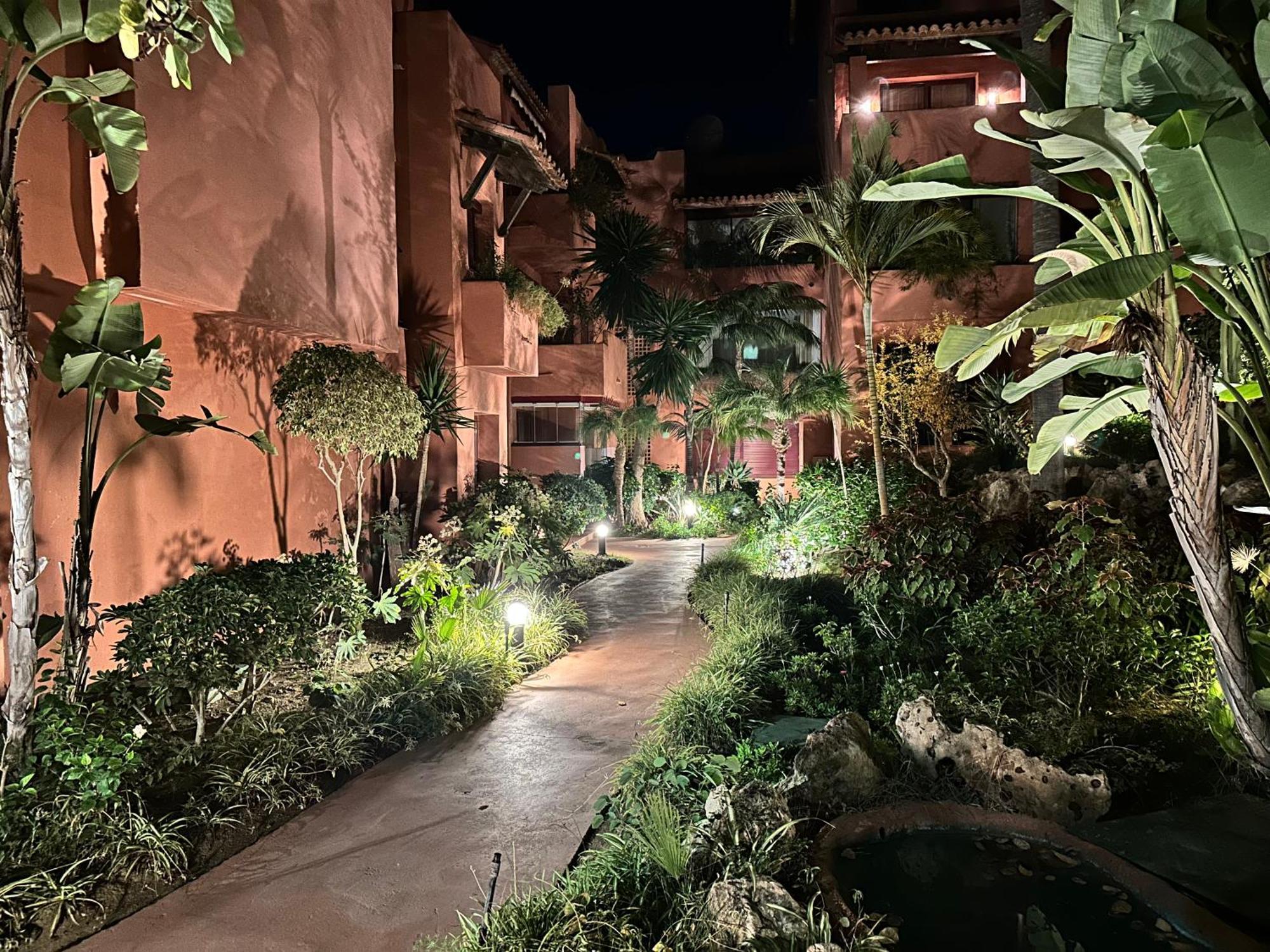 Xpce D Carlos Gardens