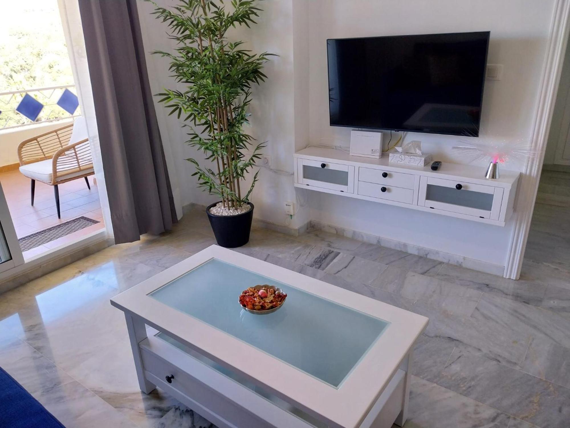 Napoleon 4a With Pool Close To The Apartment Marbella