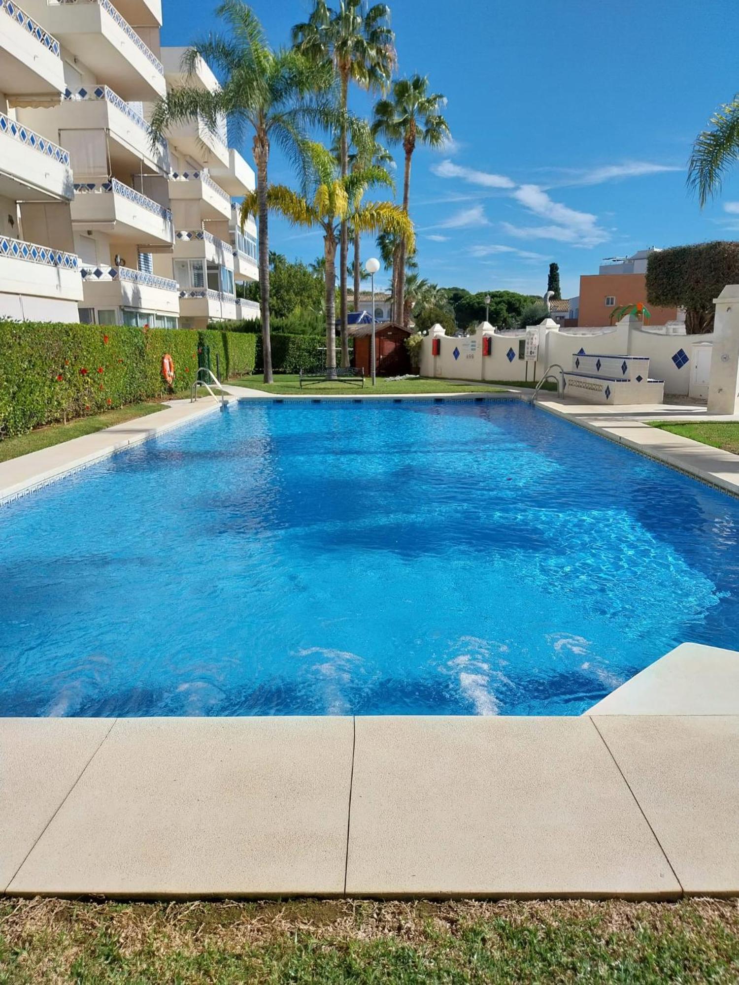 Napoleon 4a With Pool Close To The Marbella