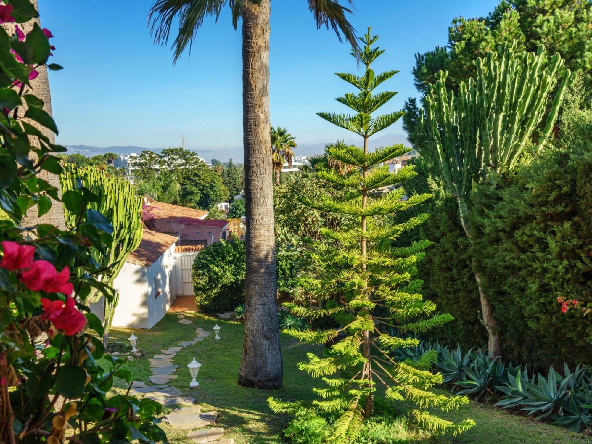 Banus Hills By Interhome Marbella