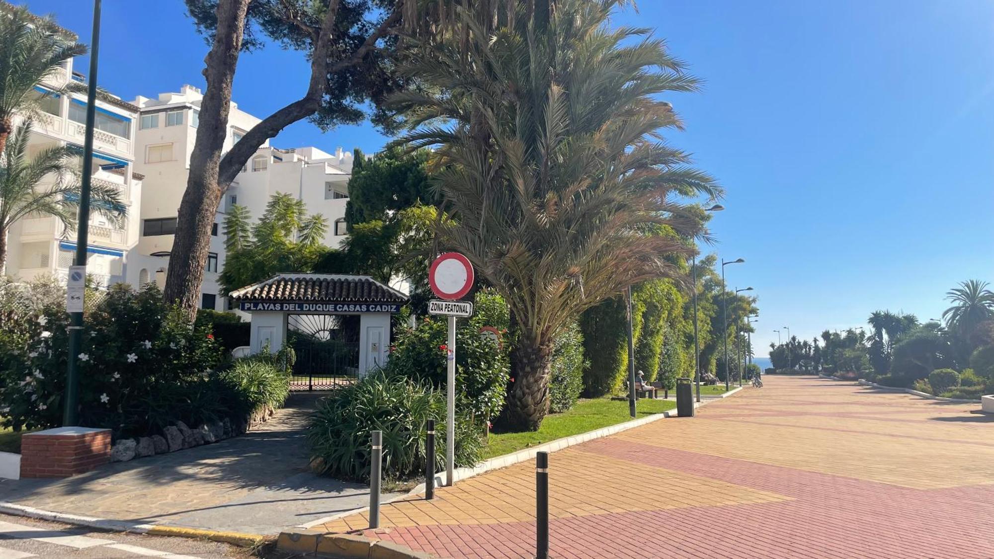 Apartamento Playa Del Duque Ocean Club 1 *