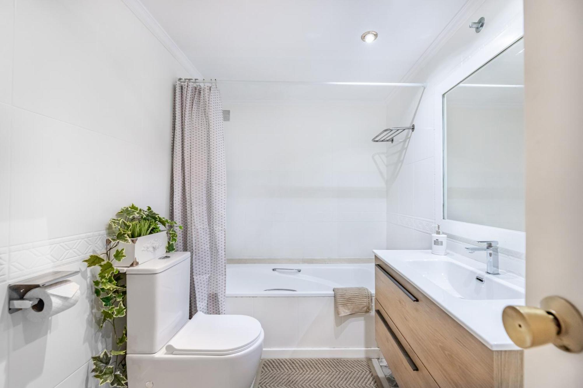 Apartamento Excelente Ubicacion Cerca De La Playa *