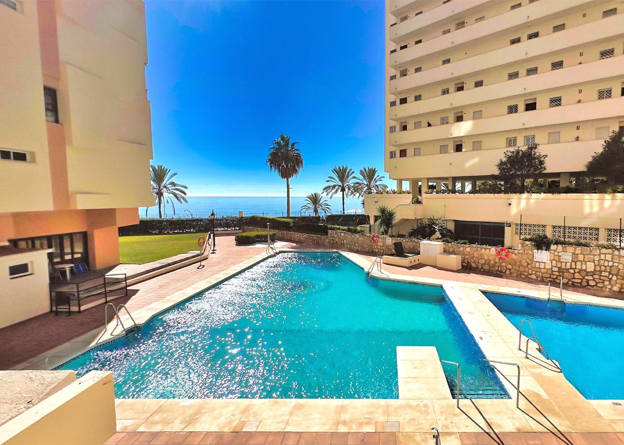 Great On The Beachfront In The Center Of Apartamento