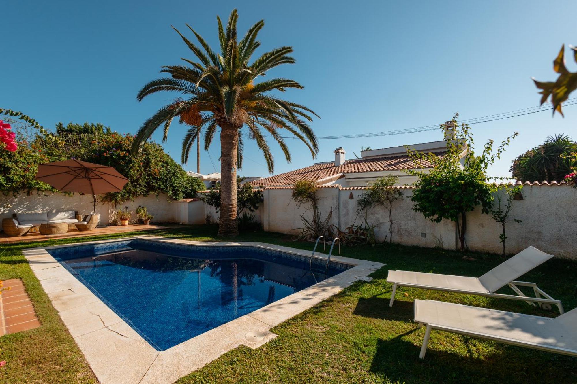 Bungalow Directly At The Beach *