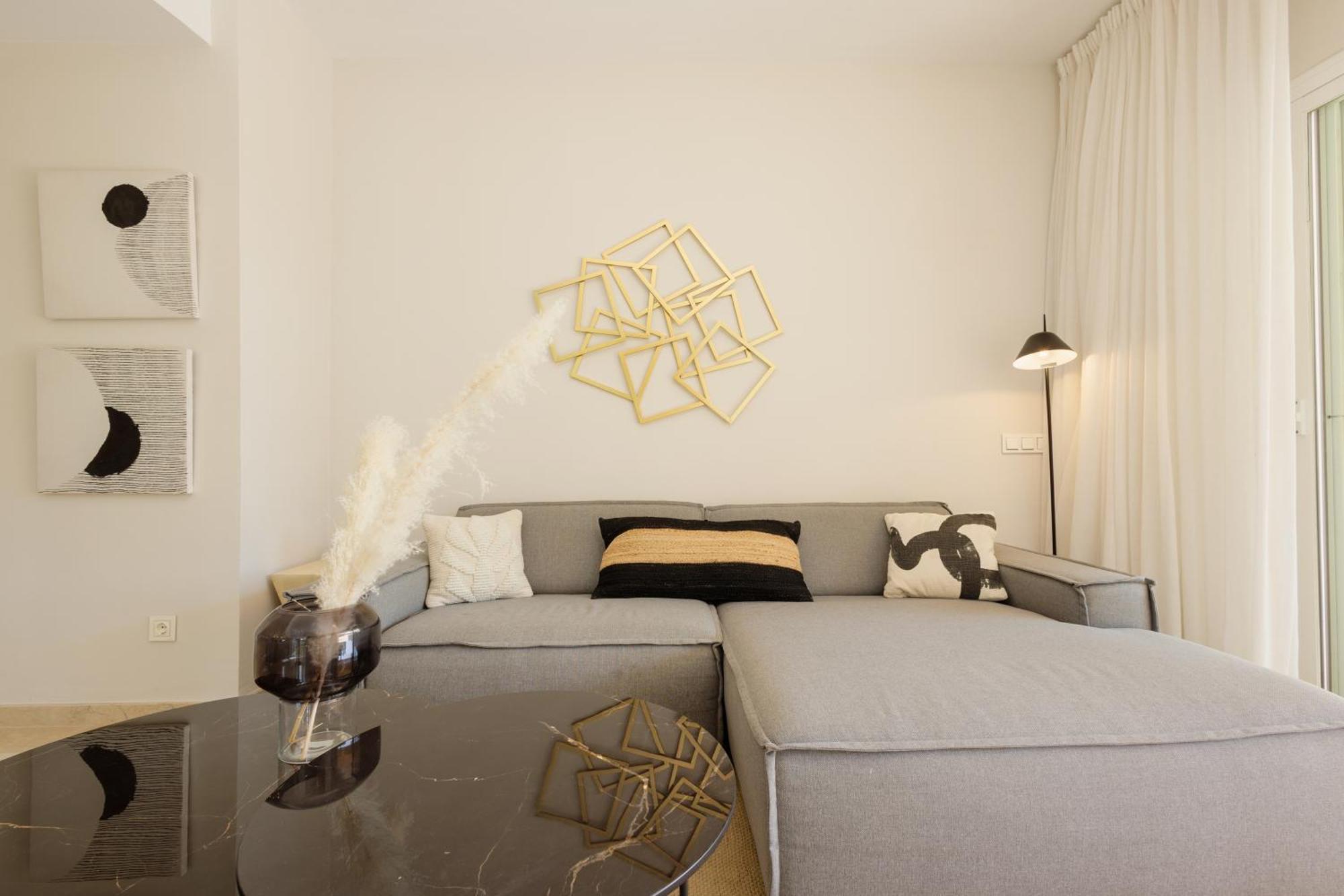 Luxurious Frontline Golf In Elviria Appartement Marbella