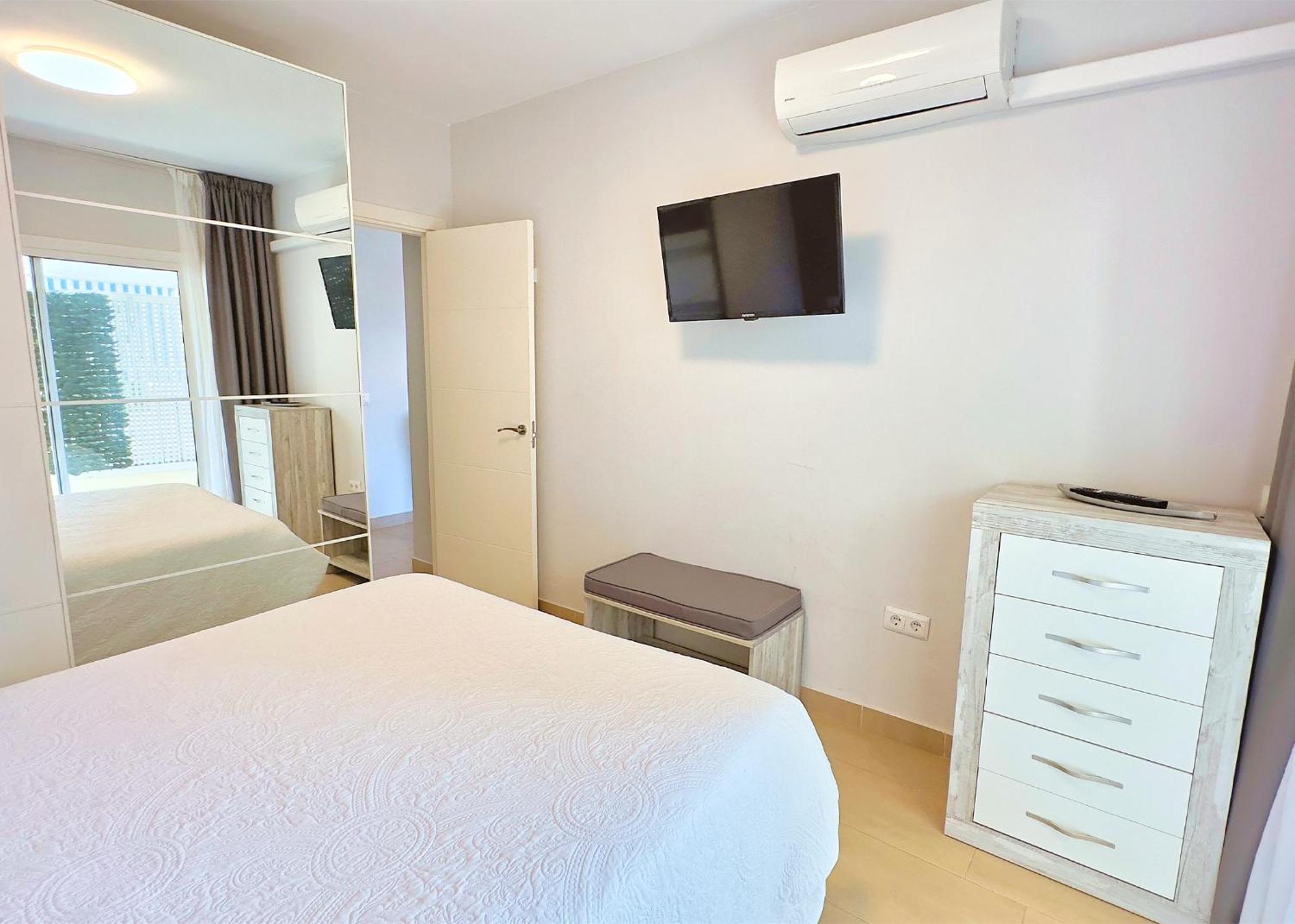 Modern Renovated One Bed In Edificio Apolo Center Marbella