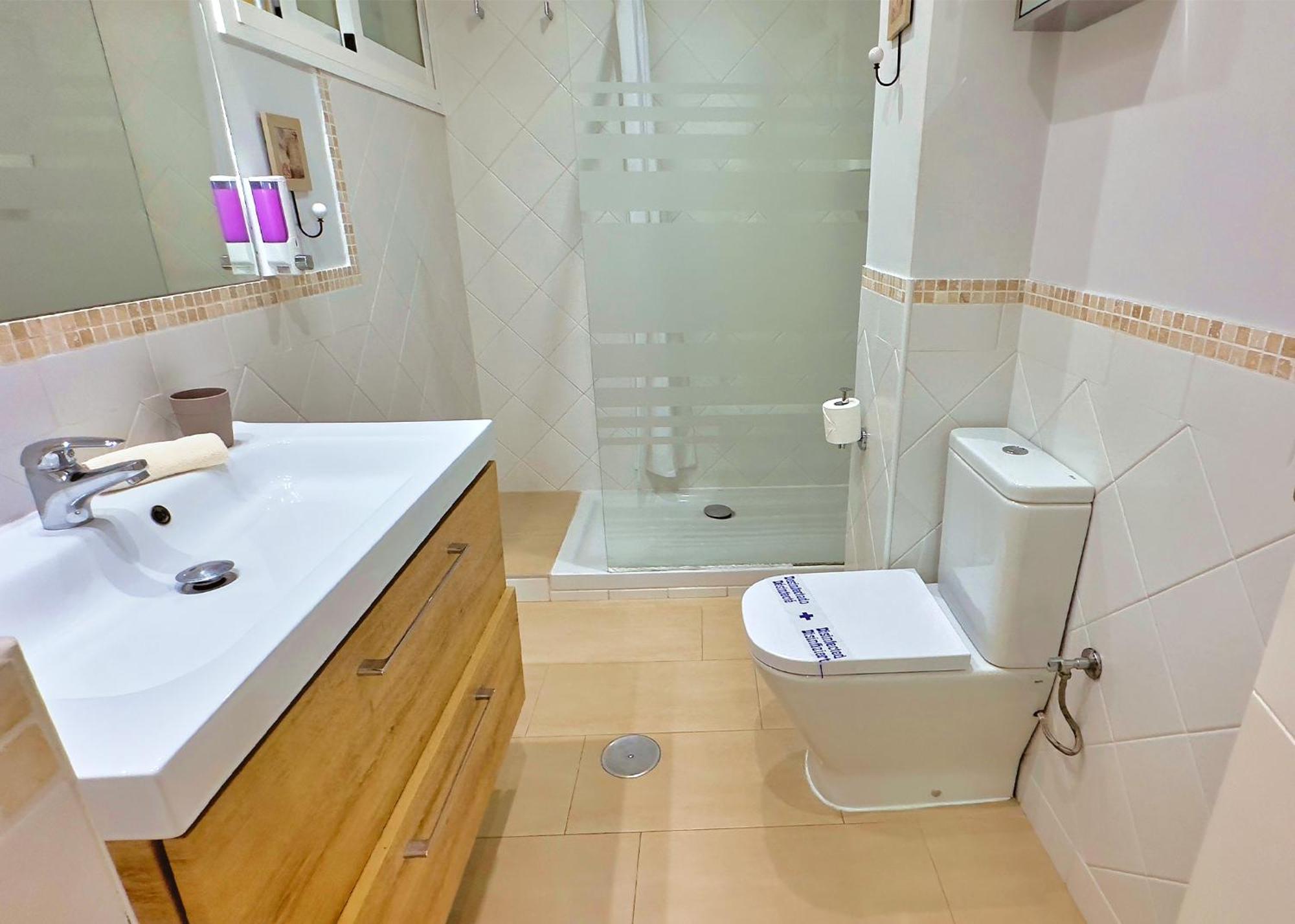 Modern Renovated One Bed In Edificio Apolo Center Appartement *