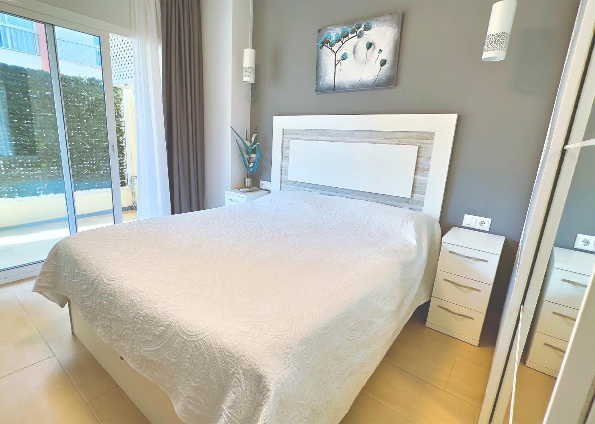 Modern Renovated One Bed In Edificio Apolo Center Marbella