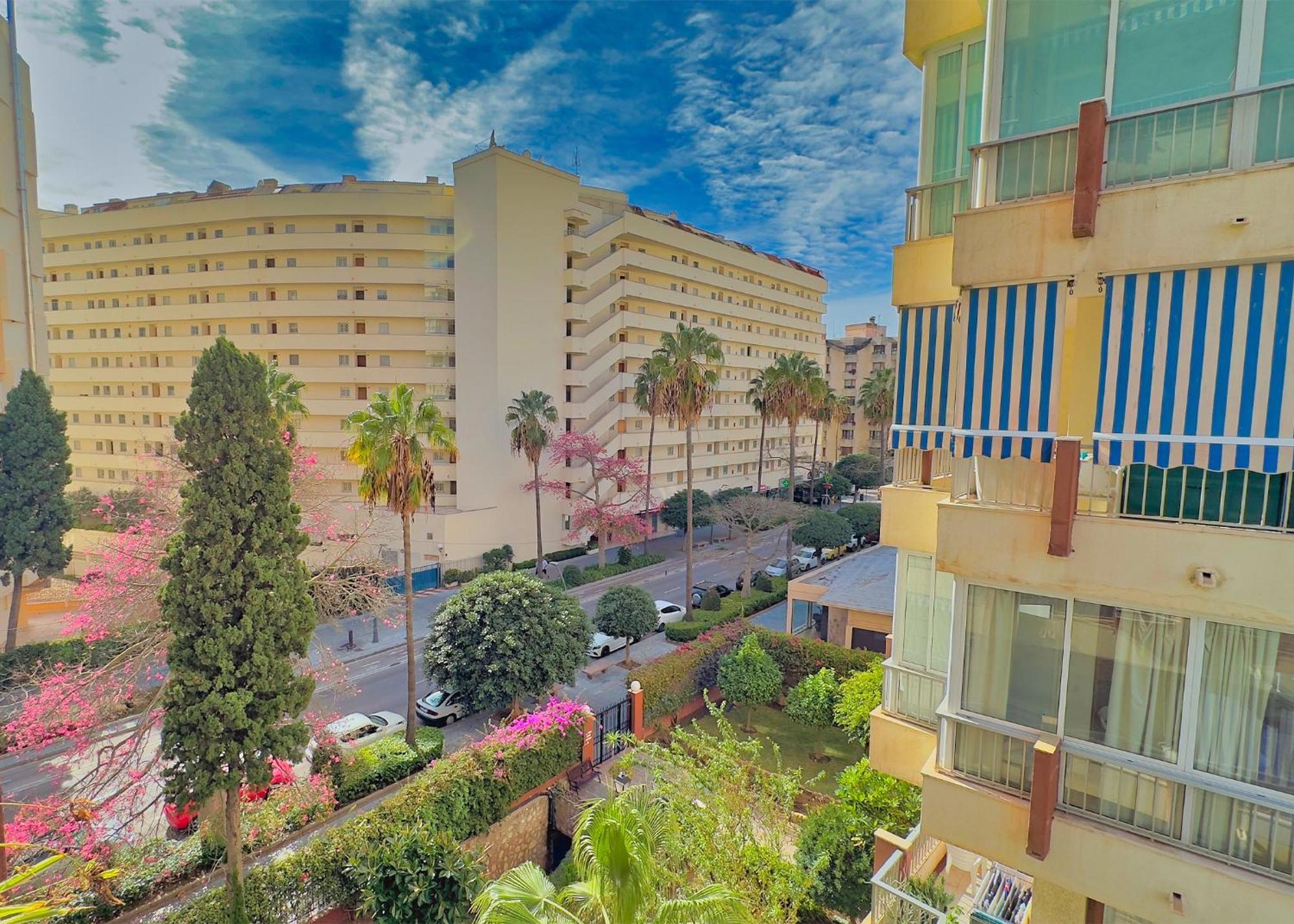 Modern Renovated One Bed In Edificio Apolo Center * Marbella