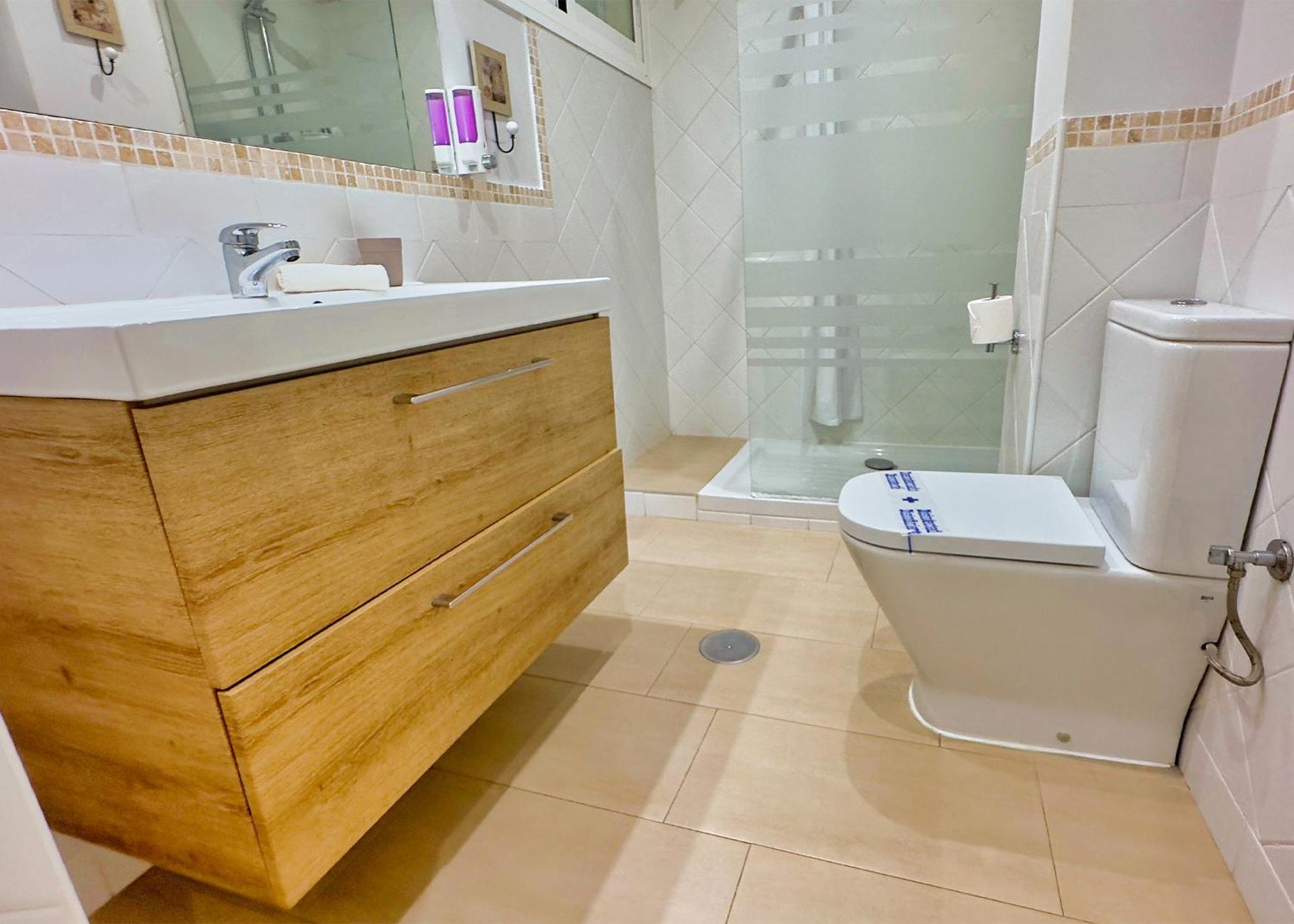 Modern Renovated One Bed In Edificio Apolo Center Marbella