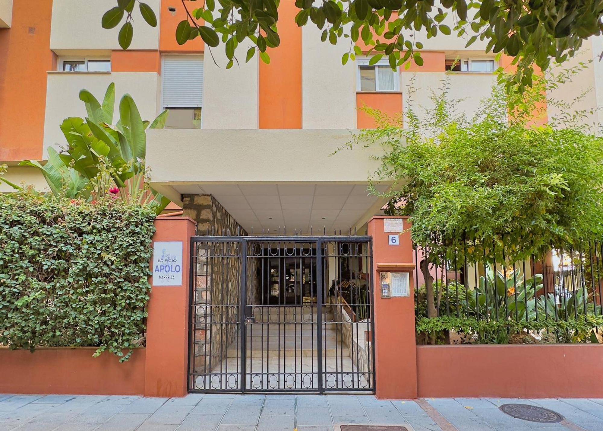Modern Renovated One Bed In Edificio Apolo Center Appartement