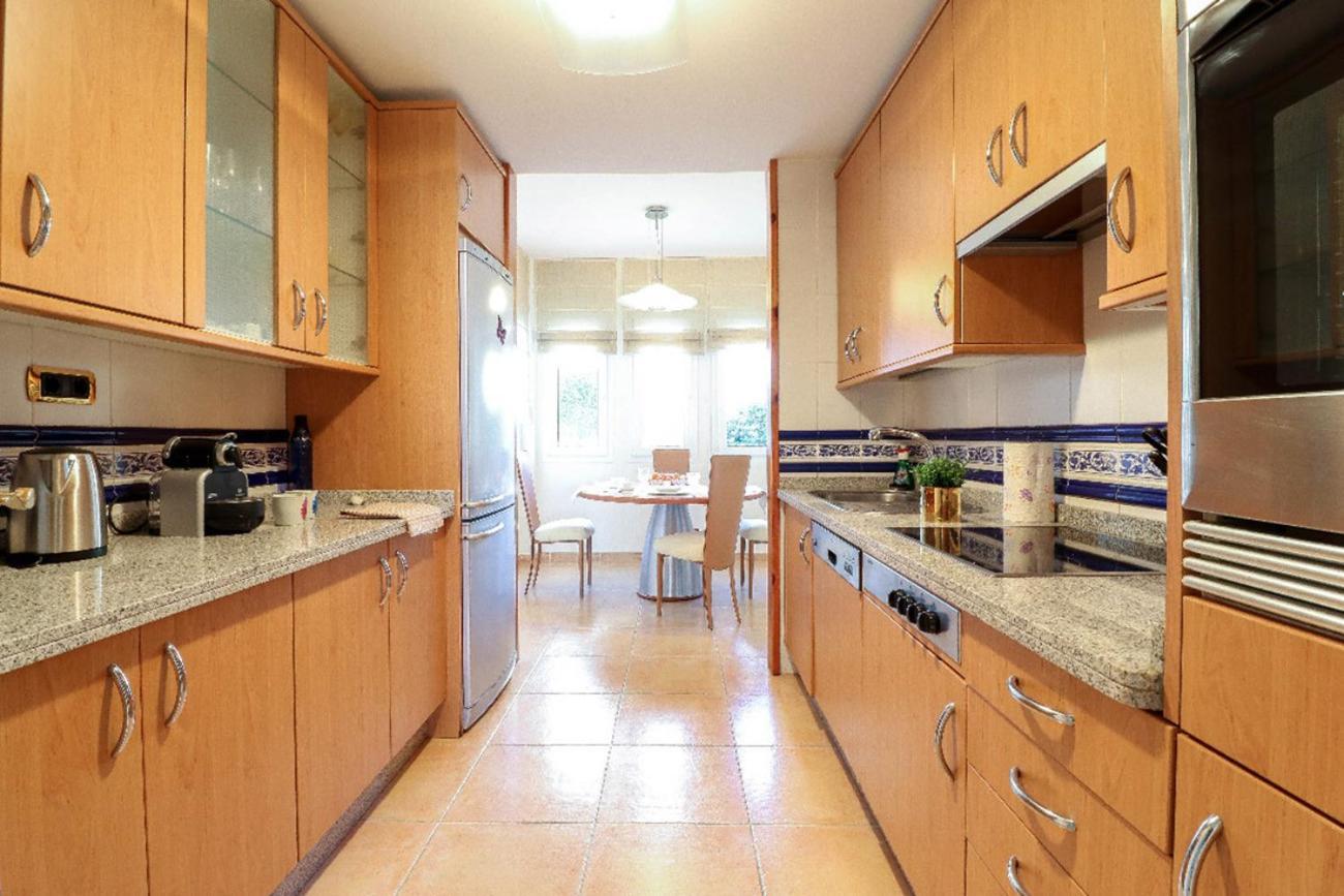 Beachfront - Los Monteros Palm Beach Apartment *