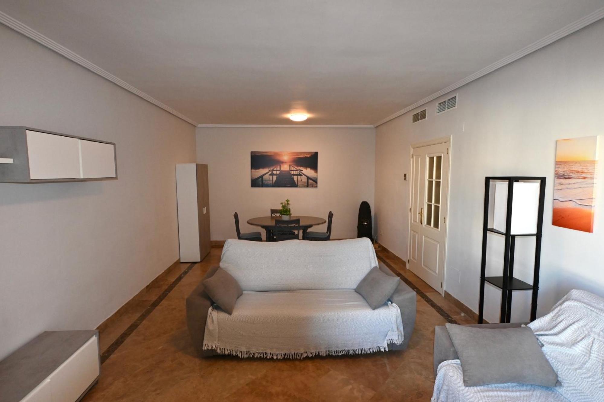 Centro Y Playa! Apartment *