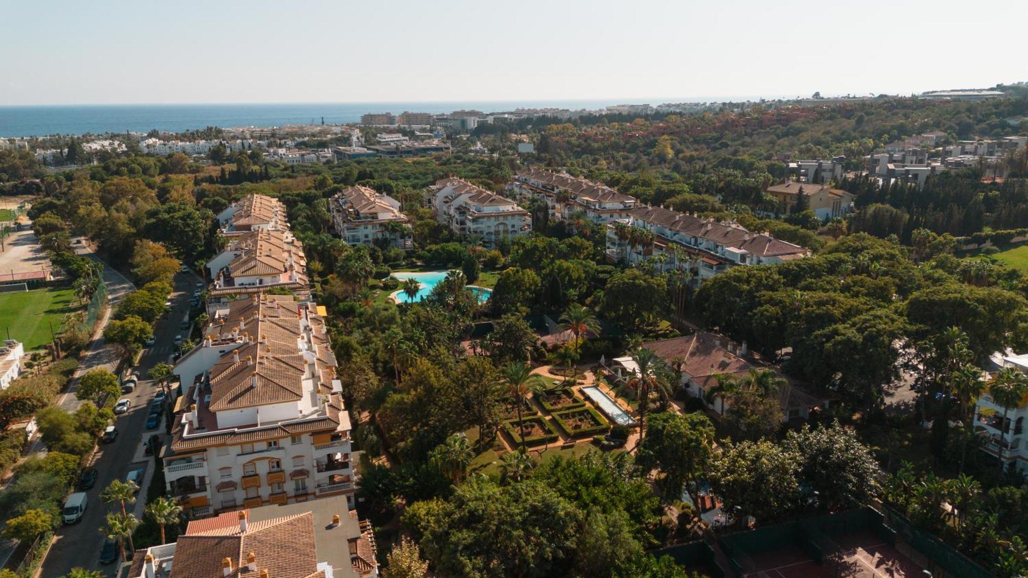 Apartamento Ground Floor Holiday Apartment With Terrace And Pool In Puerto Banus, Marbella Marbella