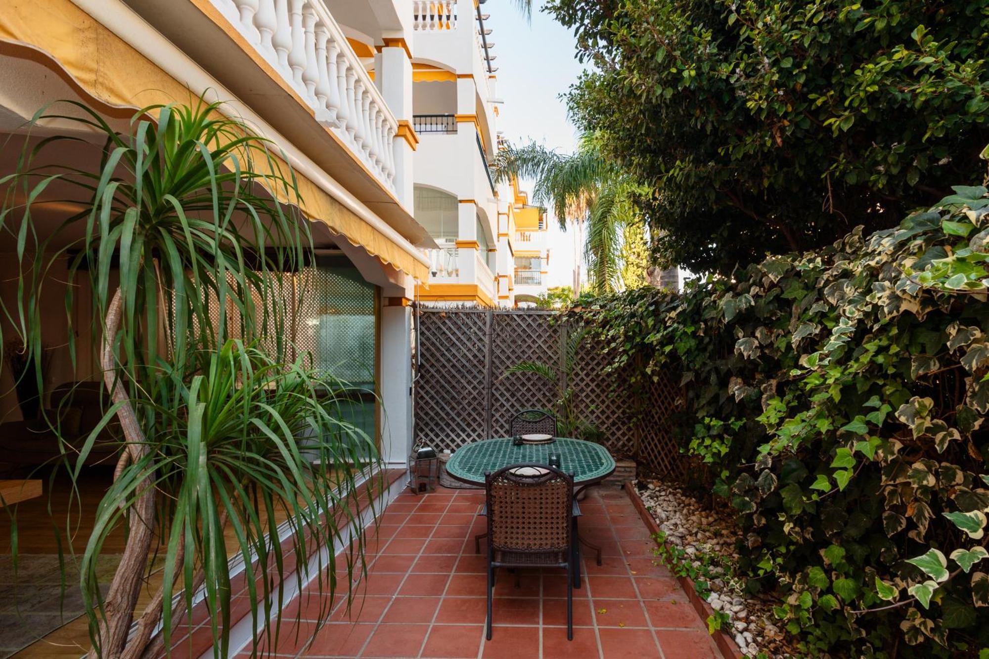 Apartamento Ground Floor Holiday Apartment With Terrace And Pool In Puerto Banus, Marbella Marbella