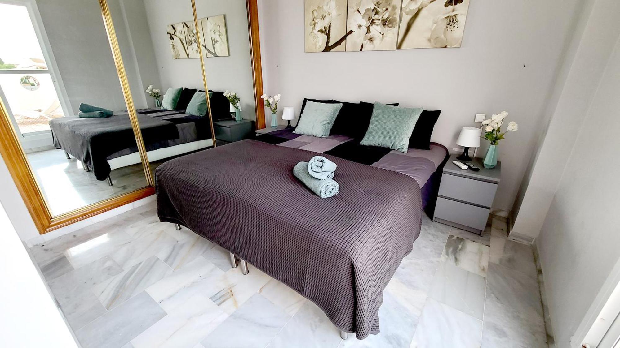 Casa Find - Beautiful Holiday Duplex Marbella