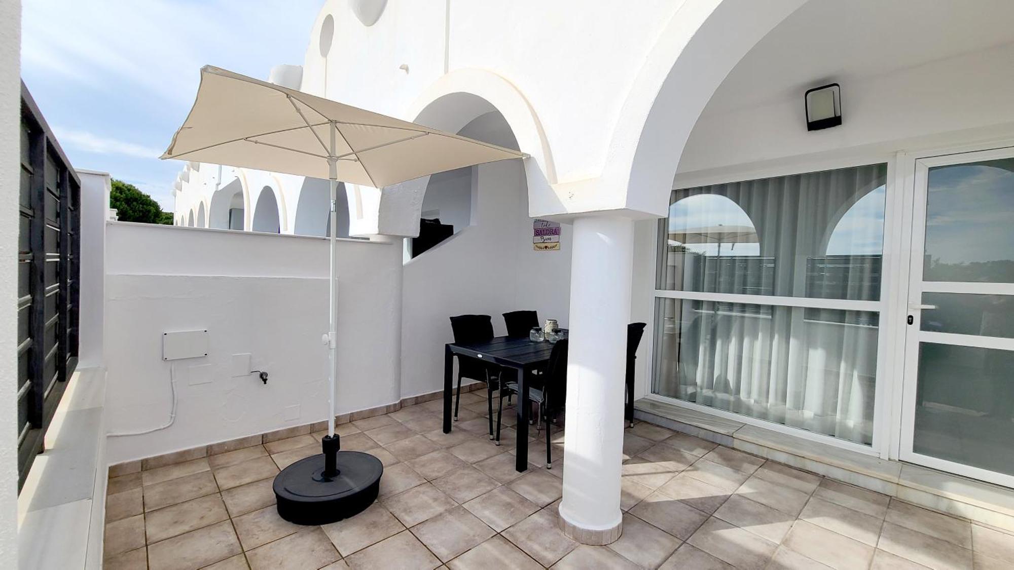 Casa Find - Beautiful Holiday Duplex *