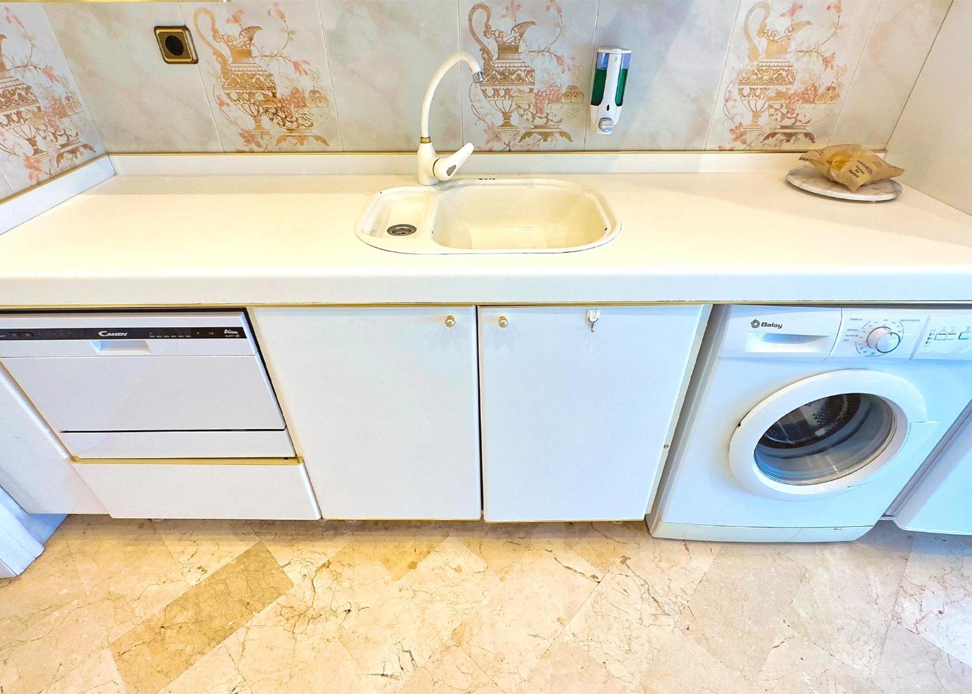 Parque Three Bedroom Apartamento Marbella