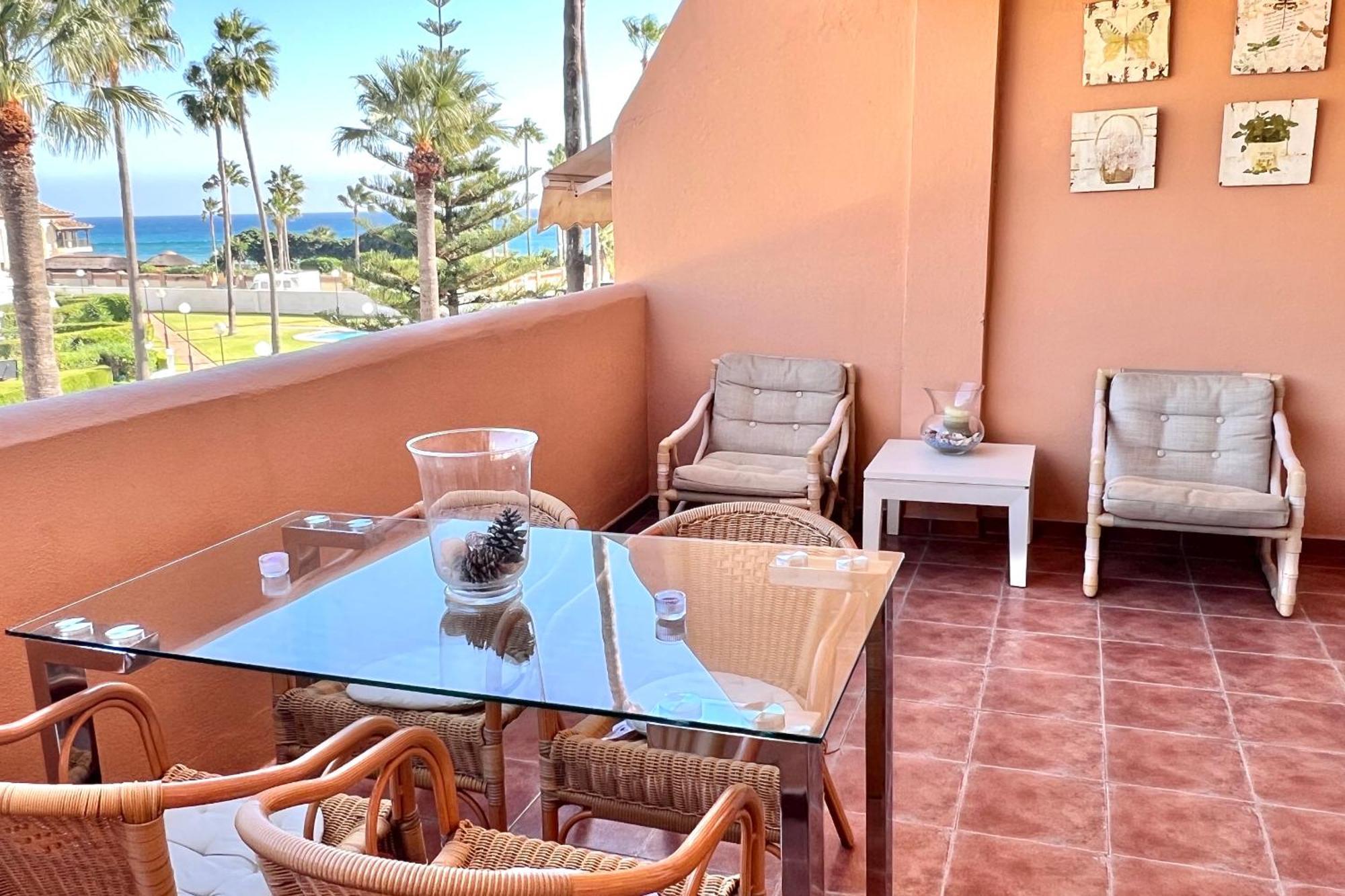 Apartment - Alicate Beachfront Apartment-9 *