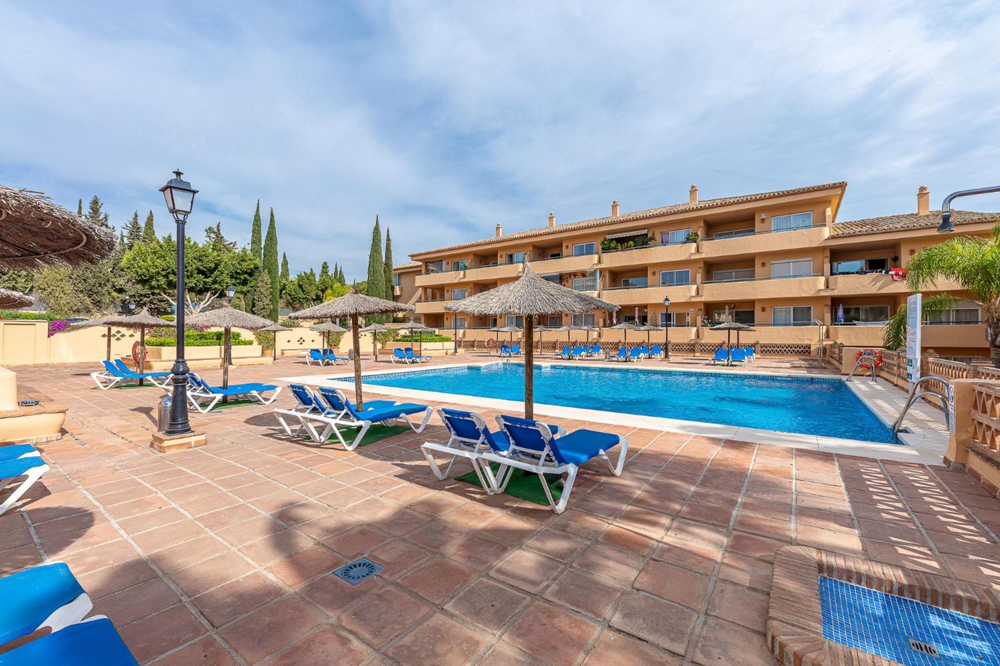 Apartamento Casa Joy Elviria, Ibiza Style With 70 Sqm Terrace *