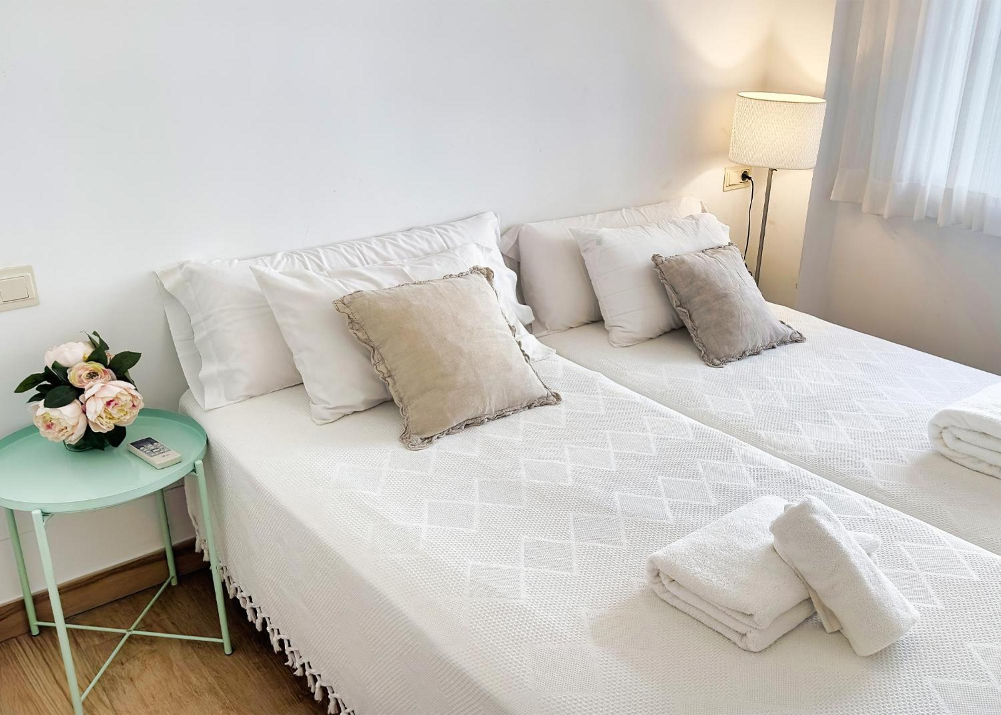 Skol 242 Excellent One Bedroom With Sea Views * Marbella