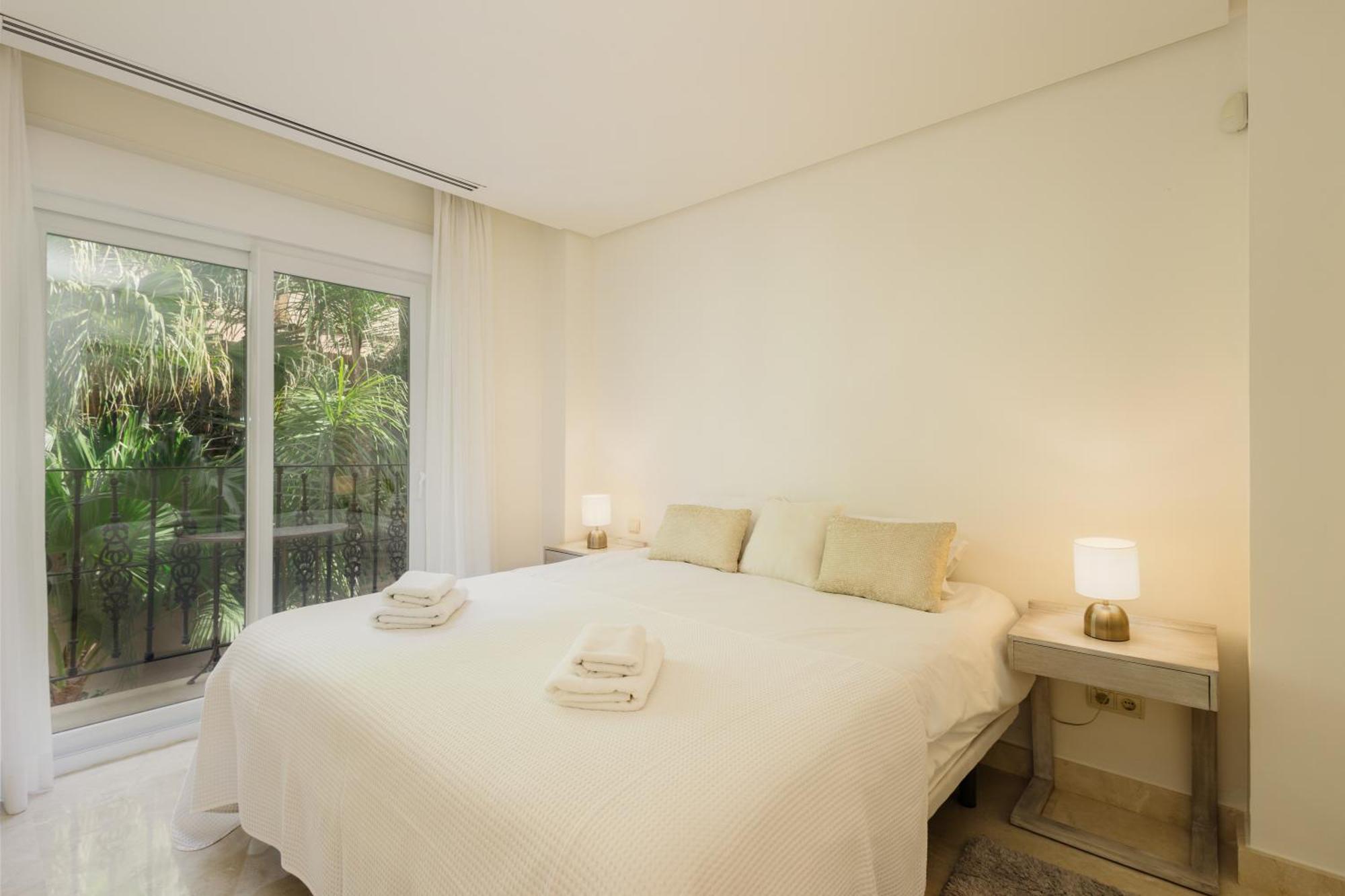 Penthouse With Sea Views In Nueva Andalucia Apartamento Marbella