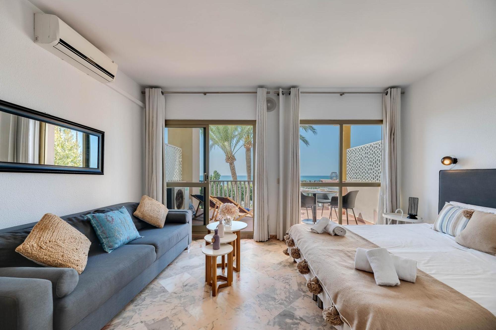 Holiday home Front Line Marbella
