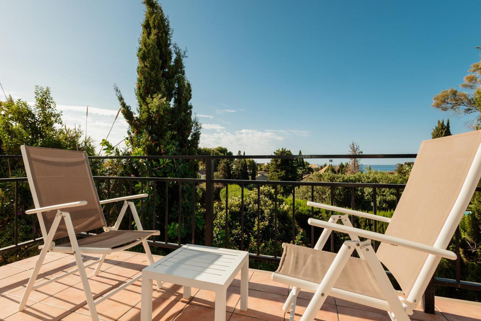 Cozy At The In Costabella, *