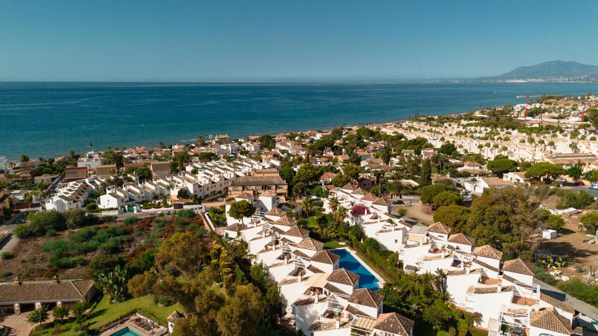 Cozy At The In Costabella, *