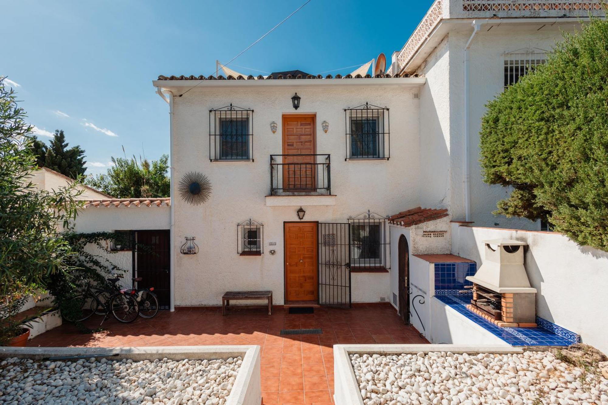 Cozy At The In Costabella, Casa de férias *
