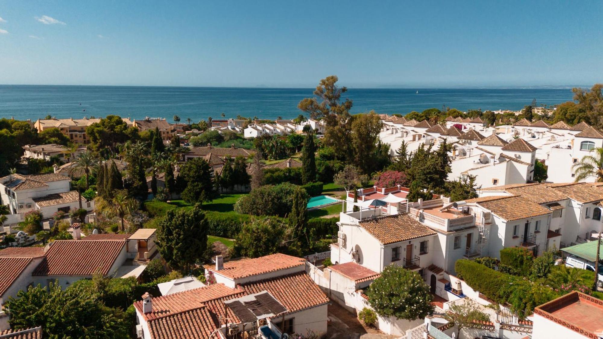 Cozy At The In Costabella, *