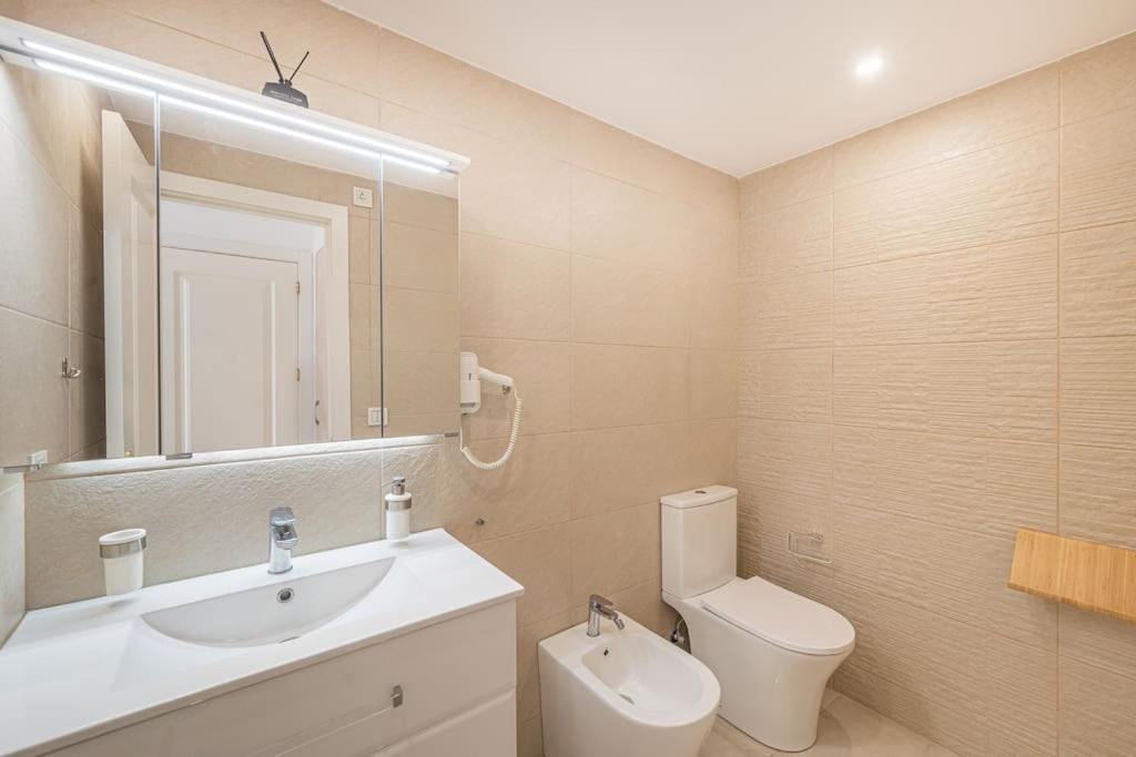 Flat -puerto Banus -6 A 8 Persons-pool-parking * Marbella