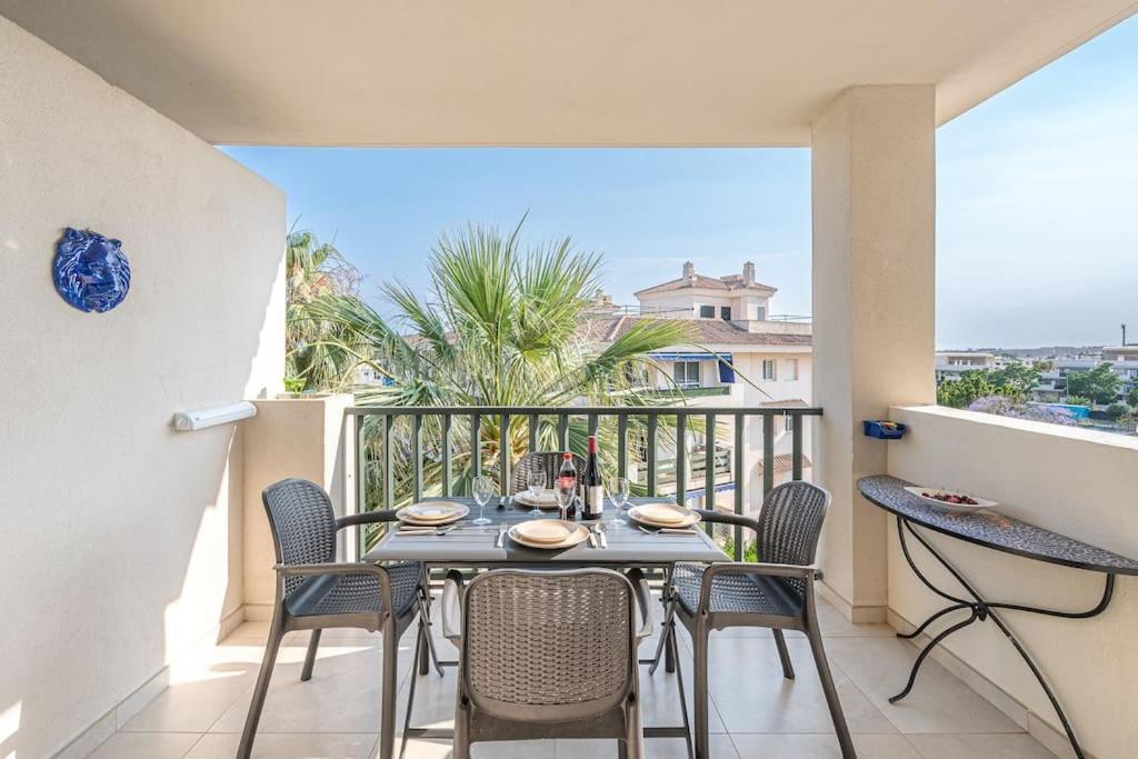 Flat -puerto Banus -6 A 8 Persons-pool-parking Marbella