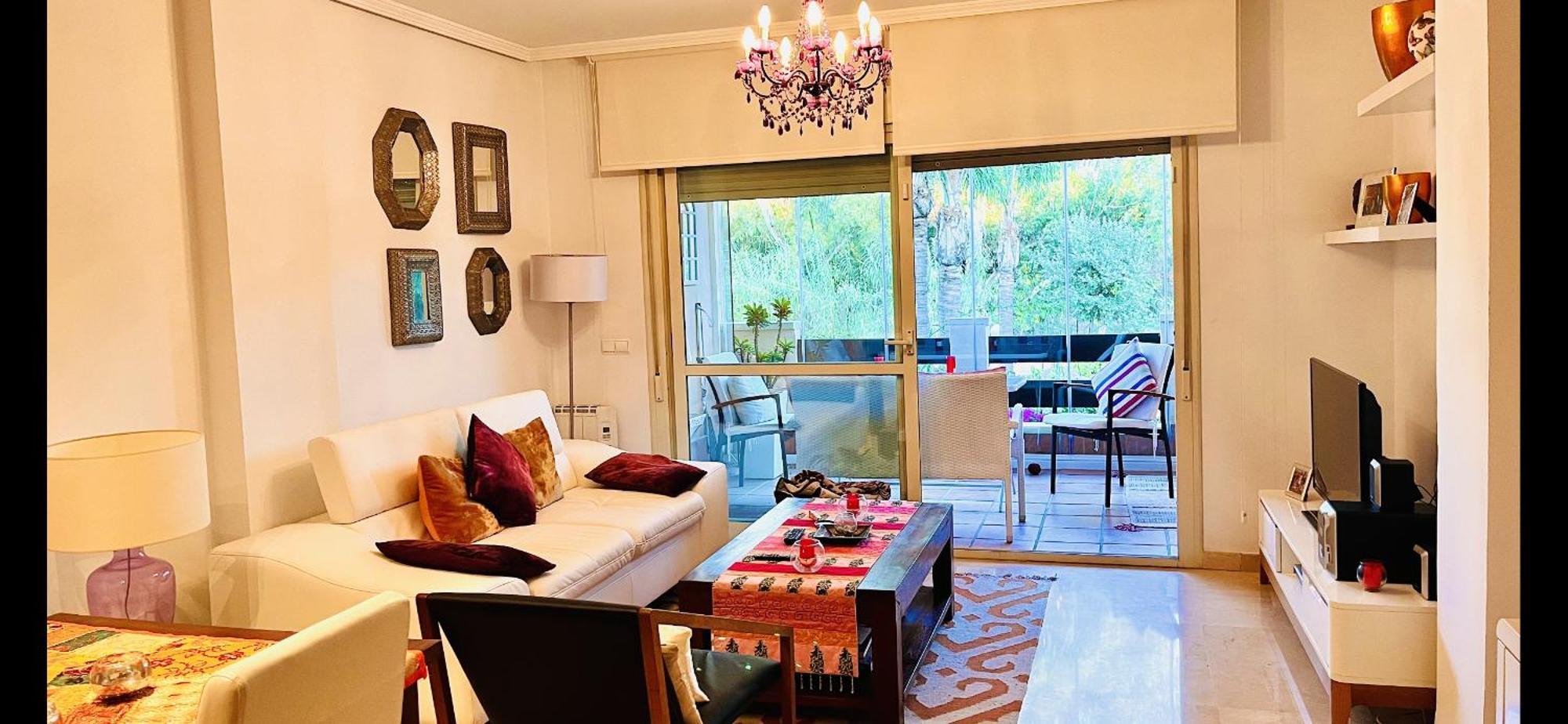 Apartment Two Bedrooms In Cabopino