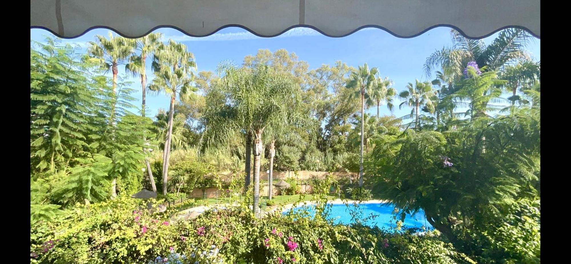 Two Bedrooms In Cabopino Apartment Marbella