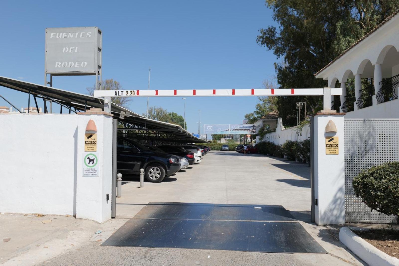 Puerto Banus Con Piscina