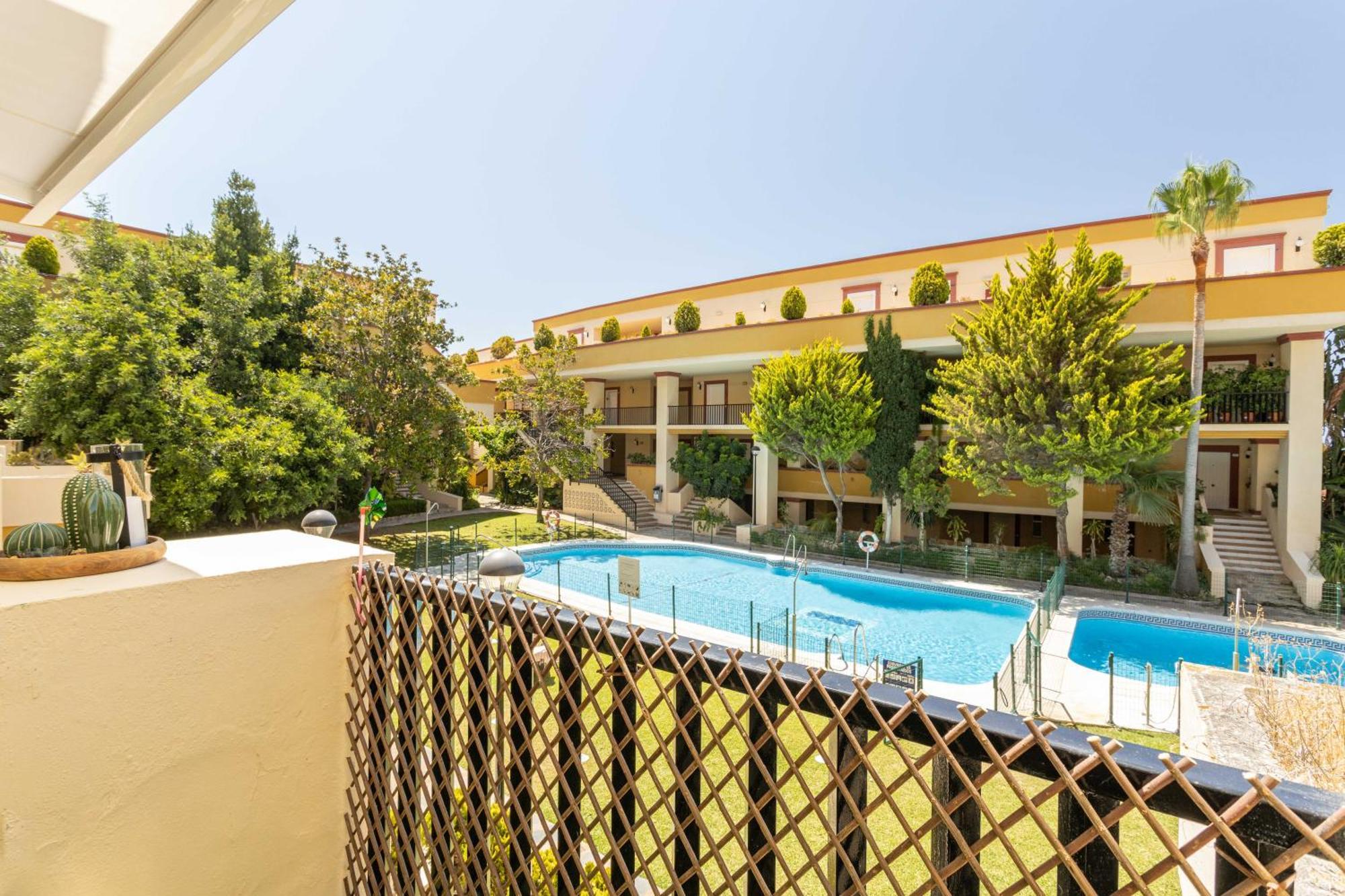 Oleholidays 315 Romana Playa Primera Linea Playa Appartement Marbella