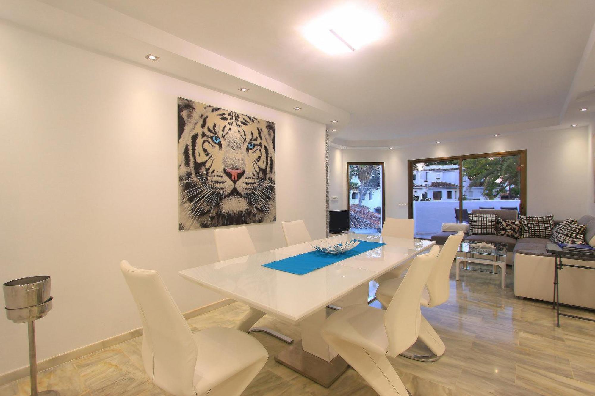 Apartment 1108 Beachfront 2 With Roofterrace 80mtrgt 3 Pools *