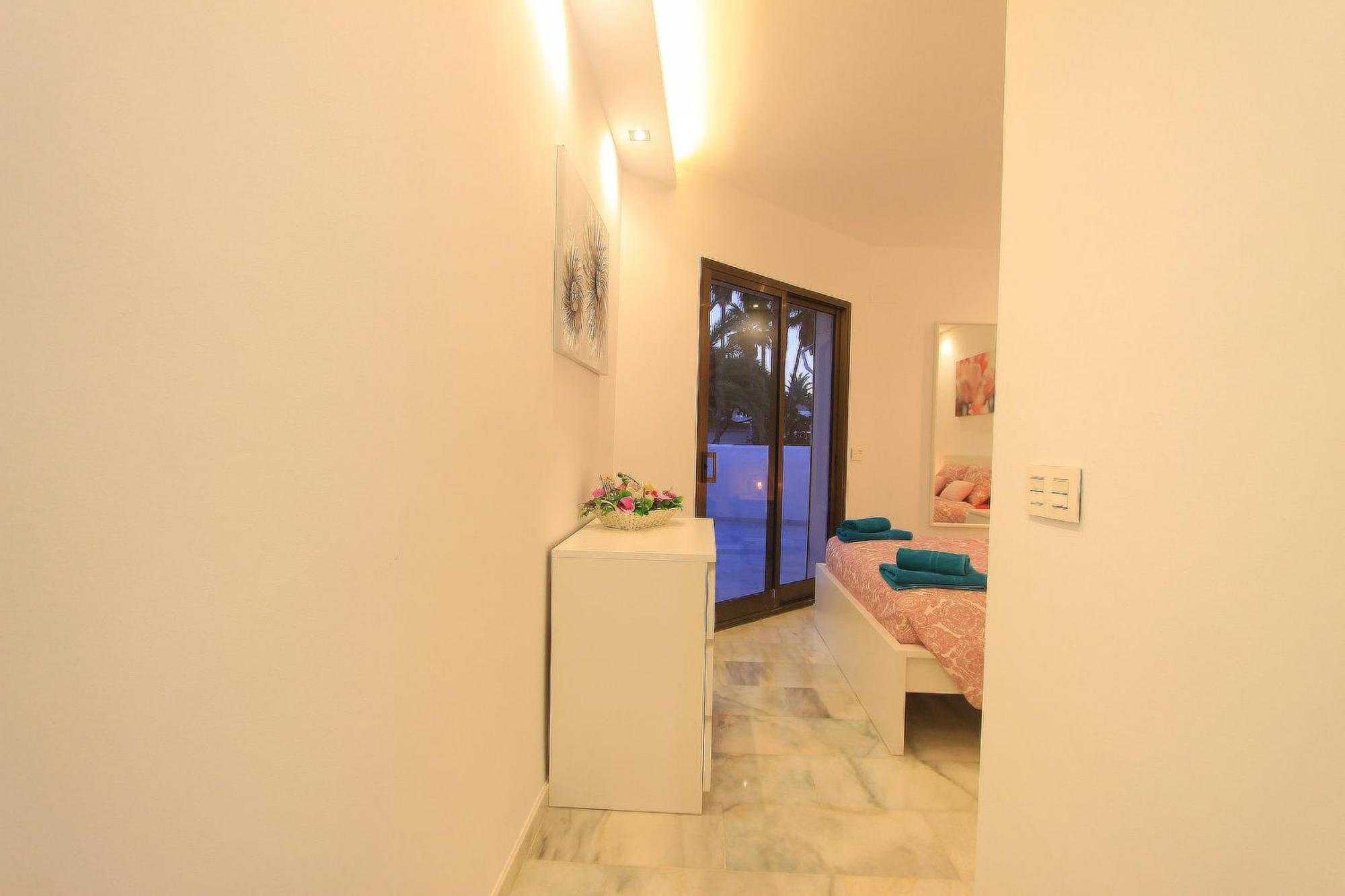 Apartment 1108 Beachfront 2 With Roofterrace 80mtrgt 3 Pools