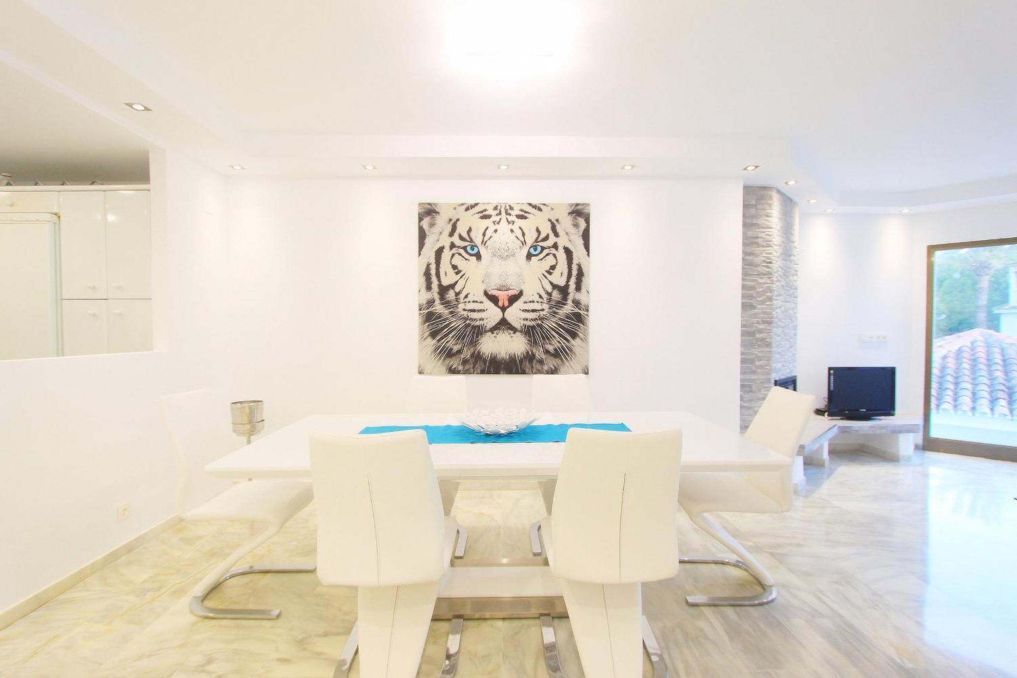 1108 Beachfront 2 With Roofterrace 80mtrgt 3 Pools Apartment Marbella