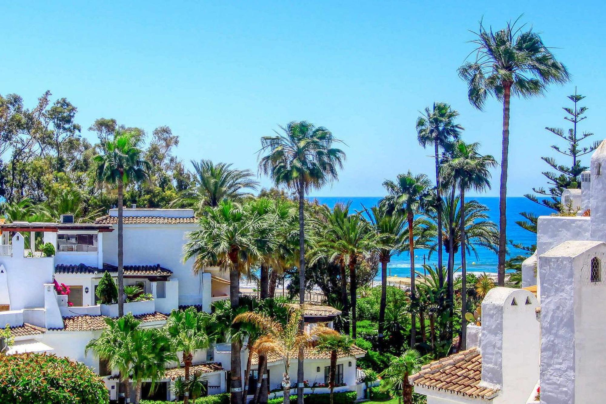 1108 Beachfront 2 With Roofterrace 80mtrgt 3 Pools Apartment