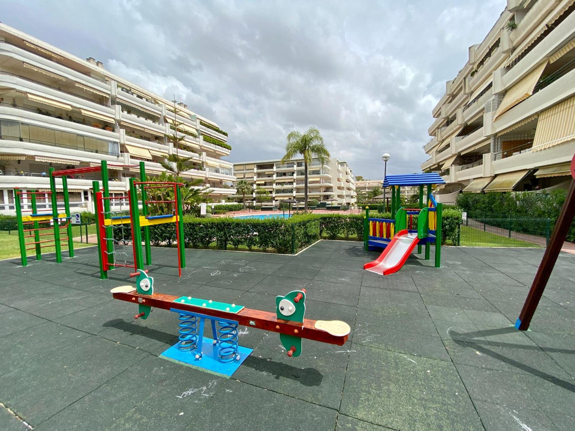 Apartment Con Vistas Y Terraza En Guadalmina Mad Marbella