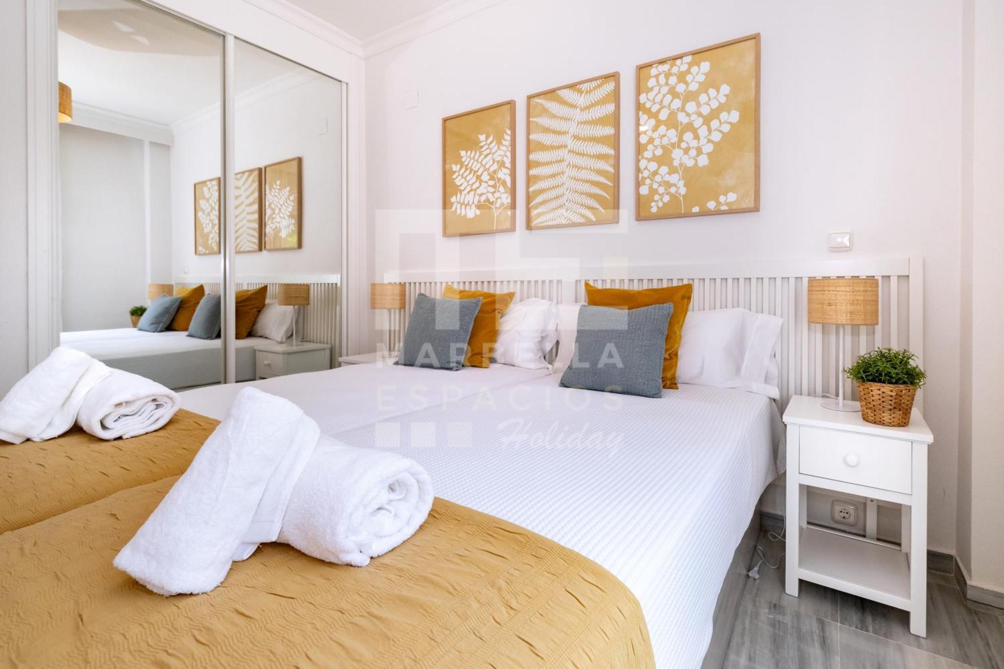 Amplio Planta Jardin Nagueles Apartment *