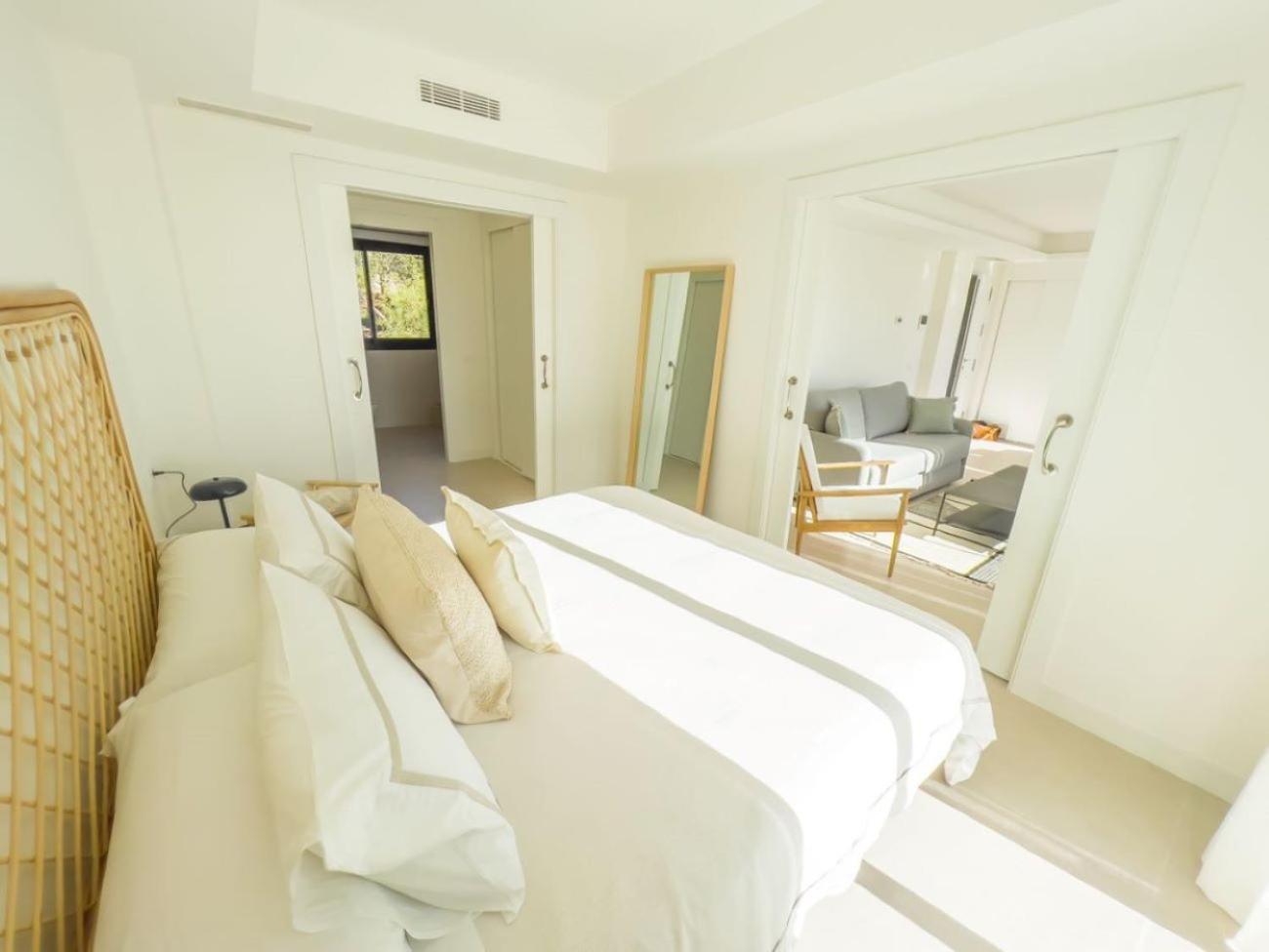 Pent-house On The Golden Mile * Marbella